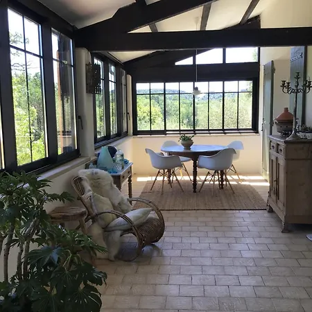 L'iscleze Mollans-sur-Ouvèze